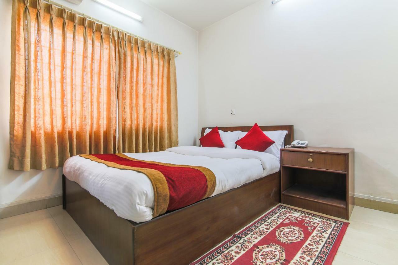 Oyo 358 Hotel Rose Star Катманду Екстер'єр фото